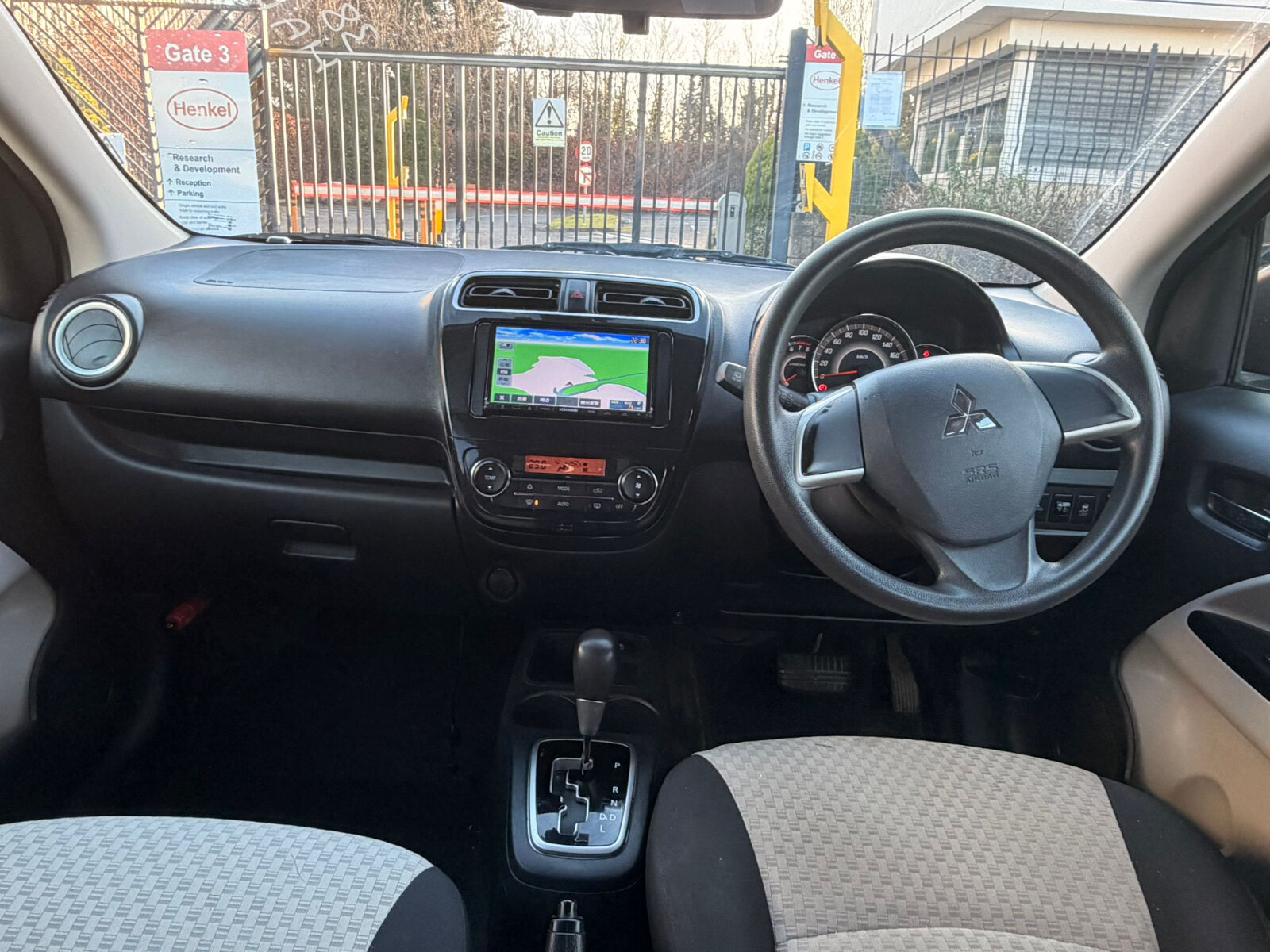 MITSUBISHI MIRAGE 2016 RED - Image 10