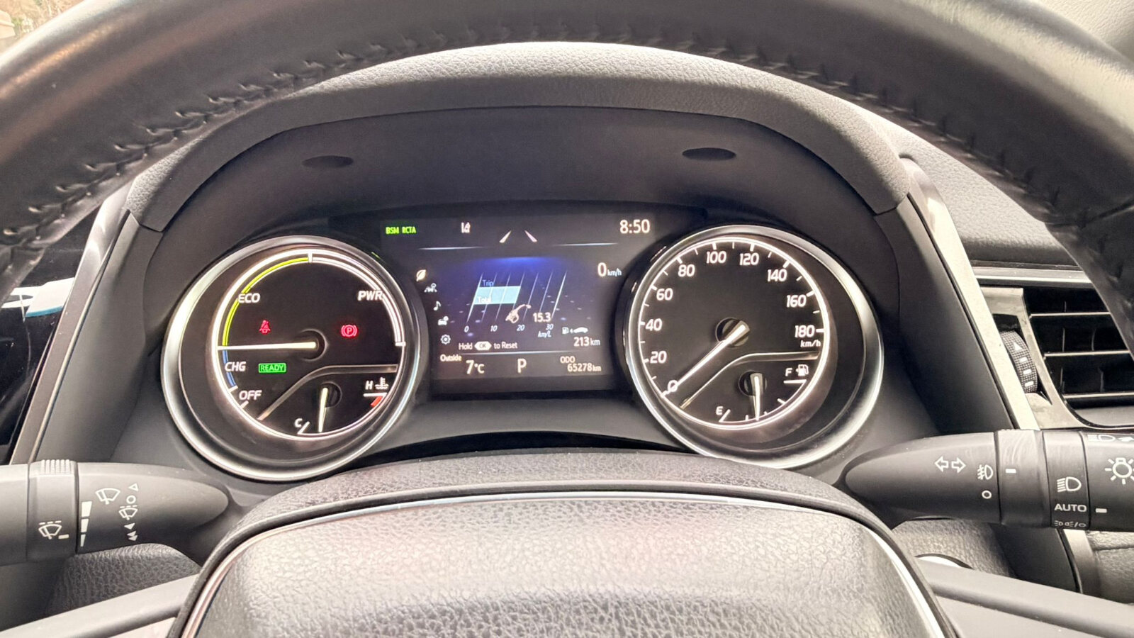 TOYOTA CAMRY HYBRID 2021 - Image 11