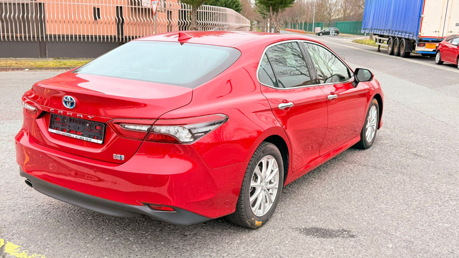 TOYOTA CAMRY HYBRID 2021 - Image 6