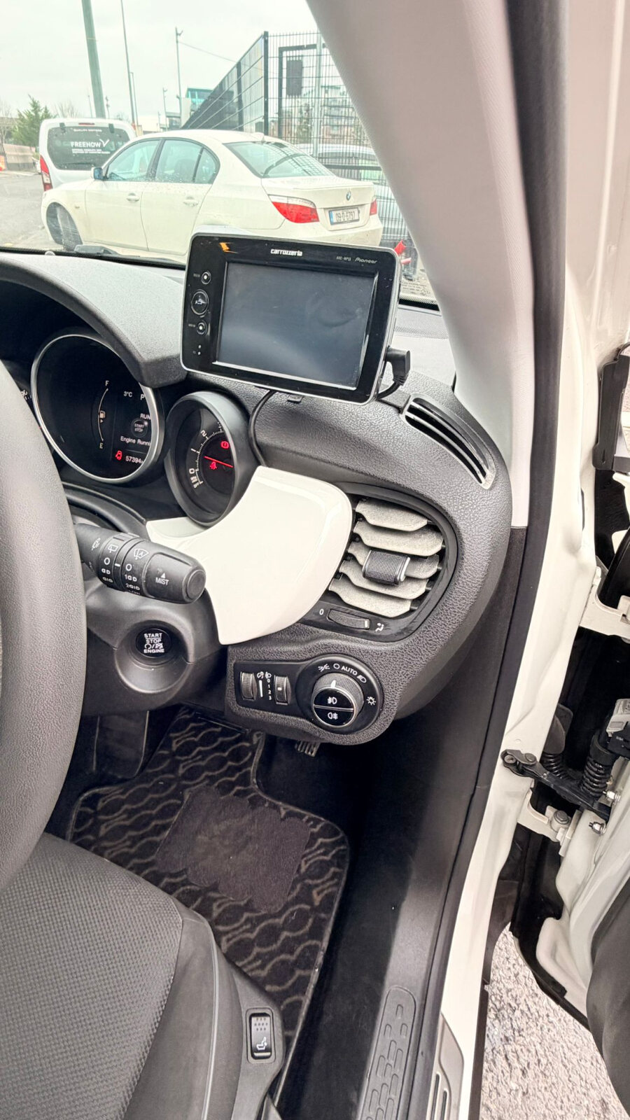 Fiat 500X 2015 - Image 11
