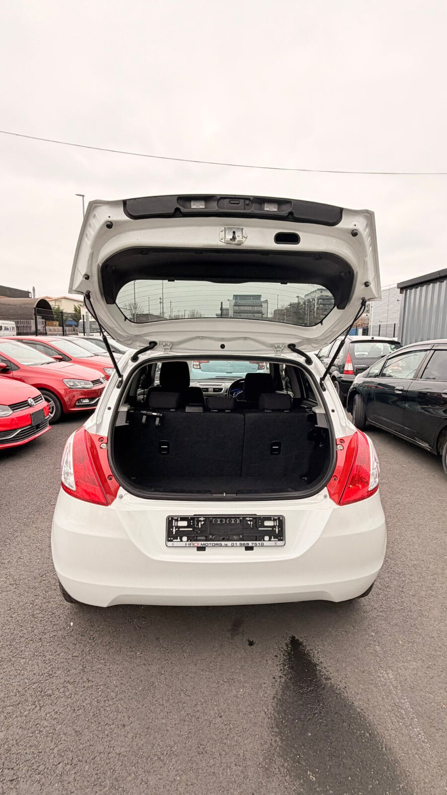 SUZUKI SWIFT 2016 WHITE - Image 9