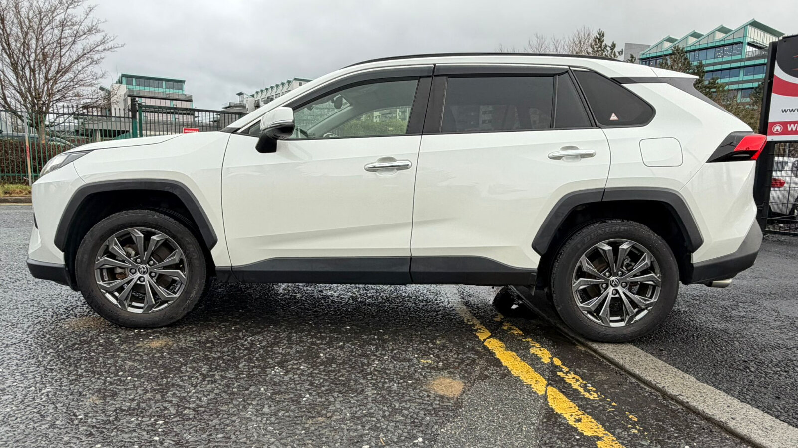 Toyota RAv4 2022 - Image 7