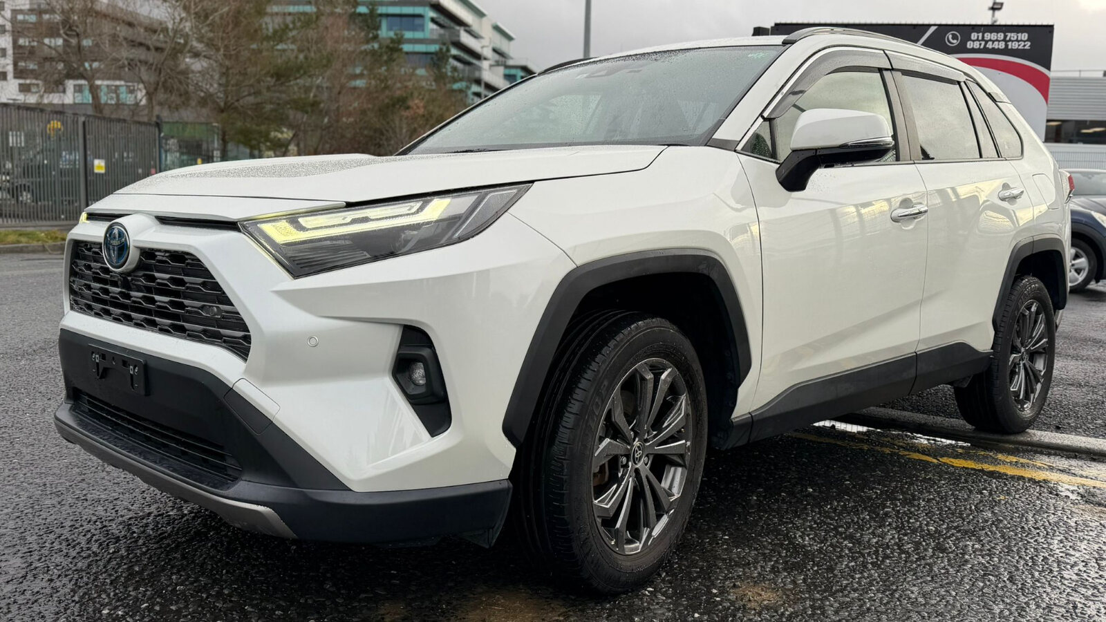 Toyota RAv4 2022 - Image 8