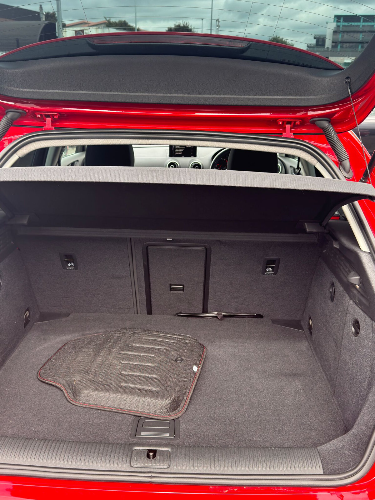 Audi A3 2014 red 1.4L TSi - Image 5