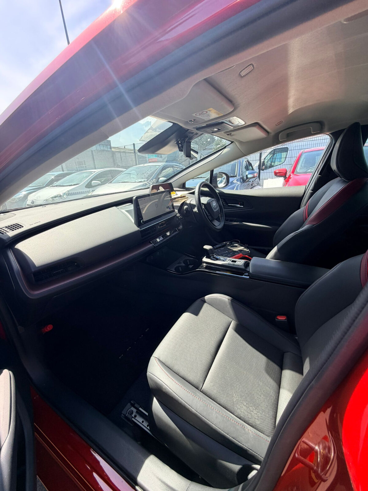 2023 Toyota Prius Z Pack Top Line - Image 10