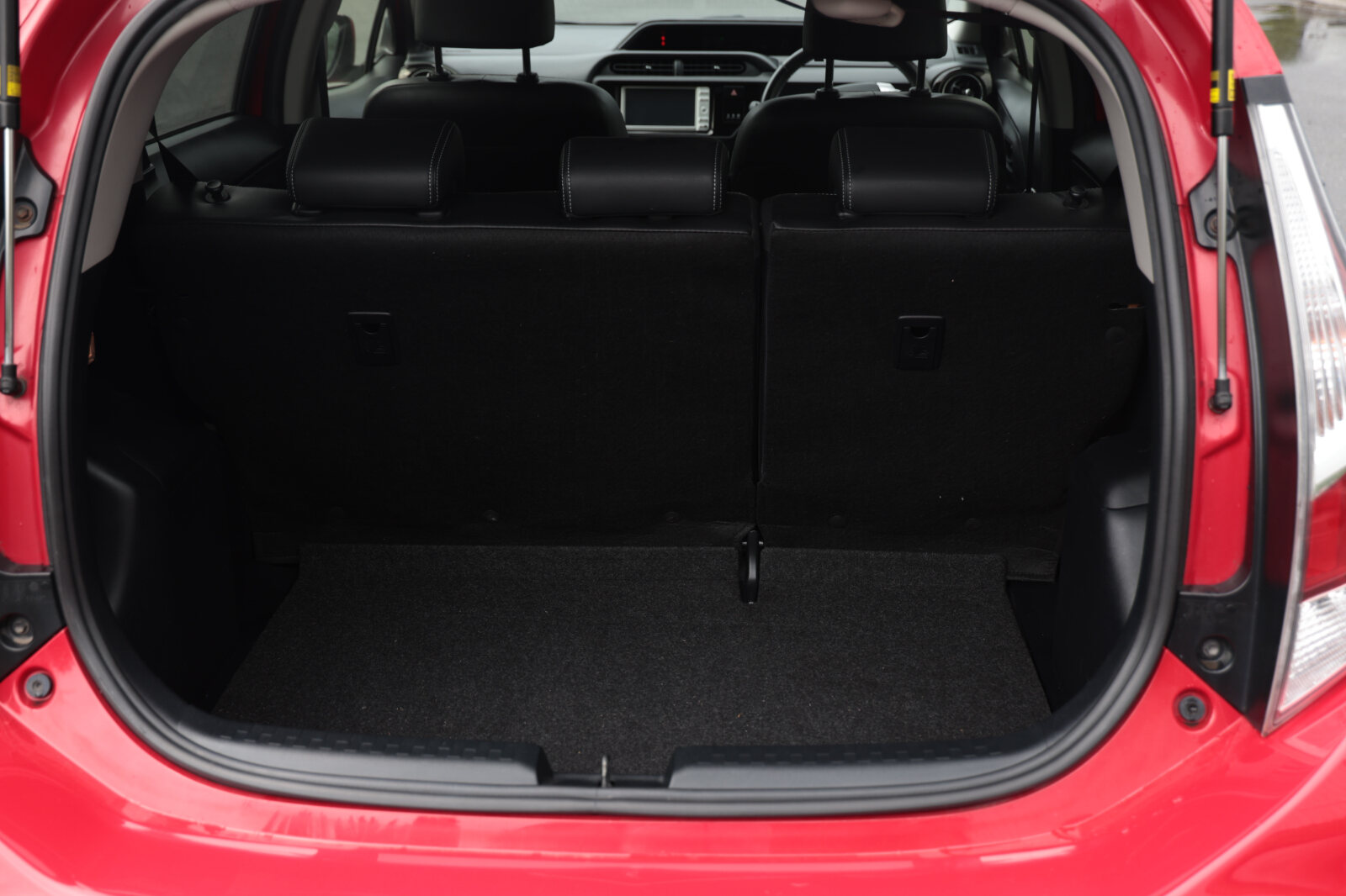 Toyota Aqua Red (URBAN) - Image 18