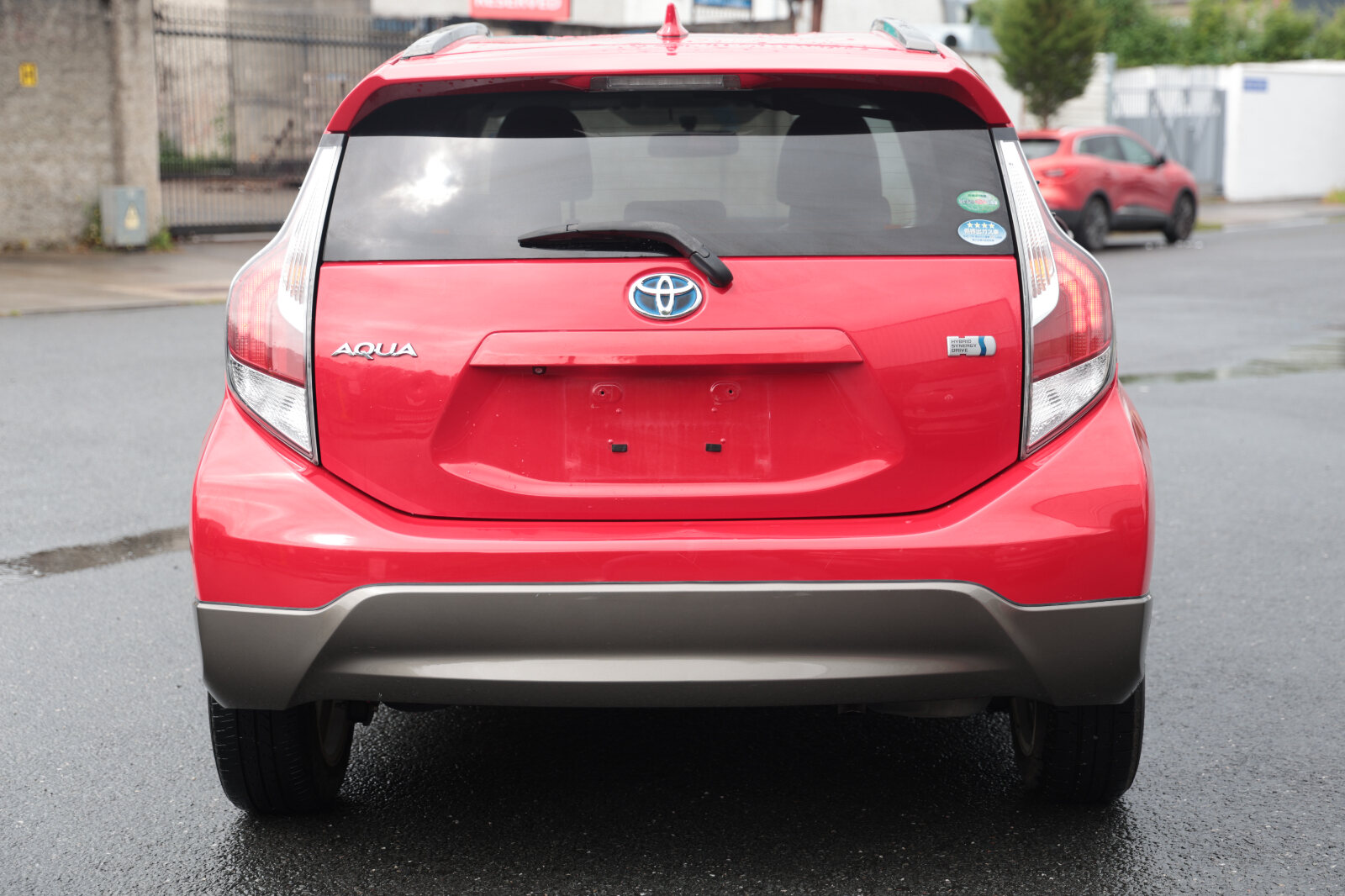 Toyota Aqua Red (URBAN) - Image 11