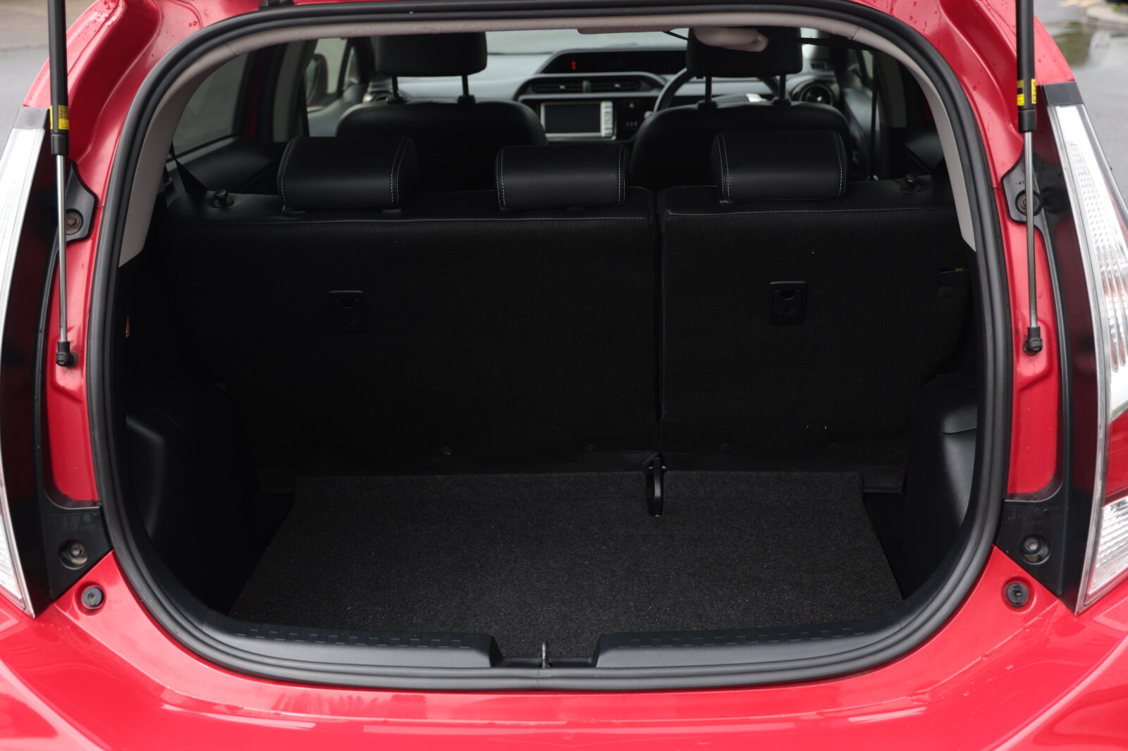 Toyota Aqua Red (URBAN) - Image 16
