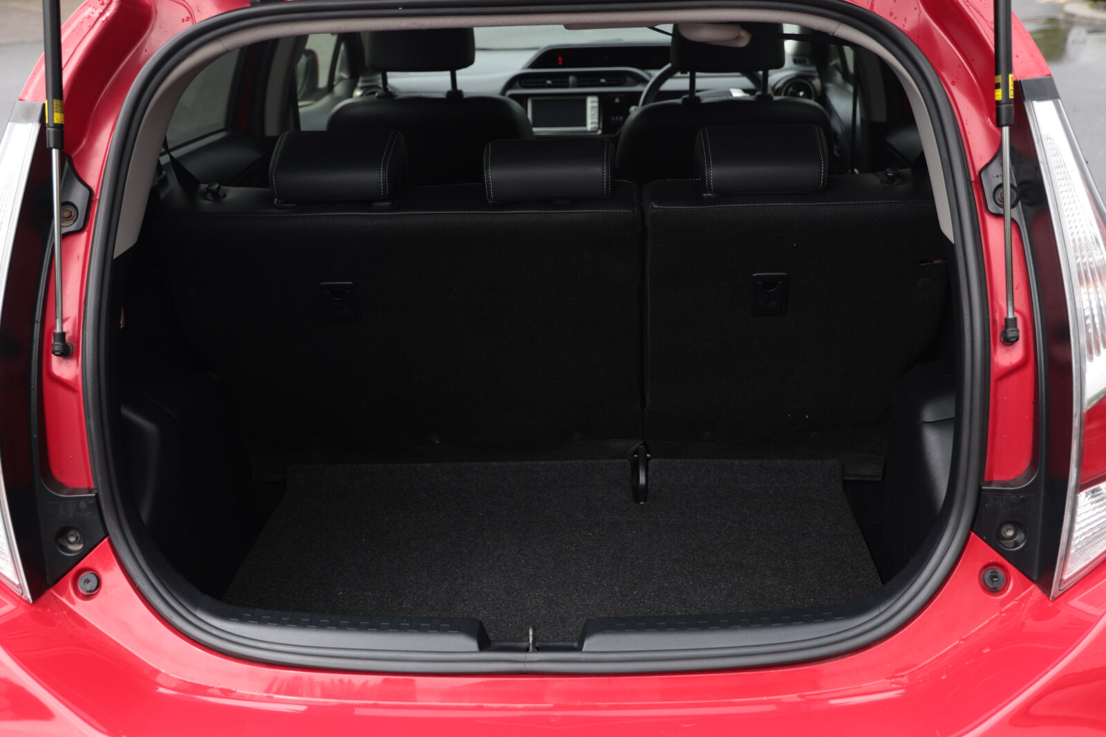 Toyota Aqua Red (URBAN) - Image 17