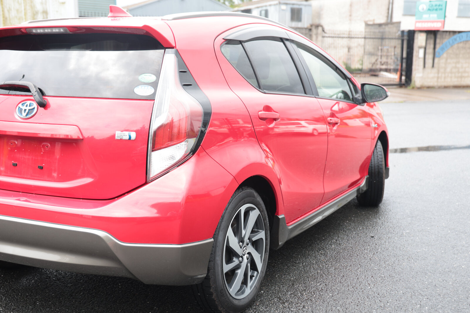 Toyota Aqua Red (URBAN) - Image 22