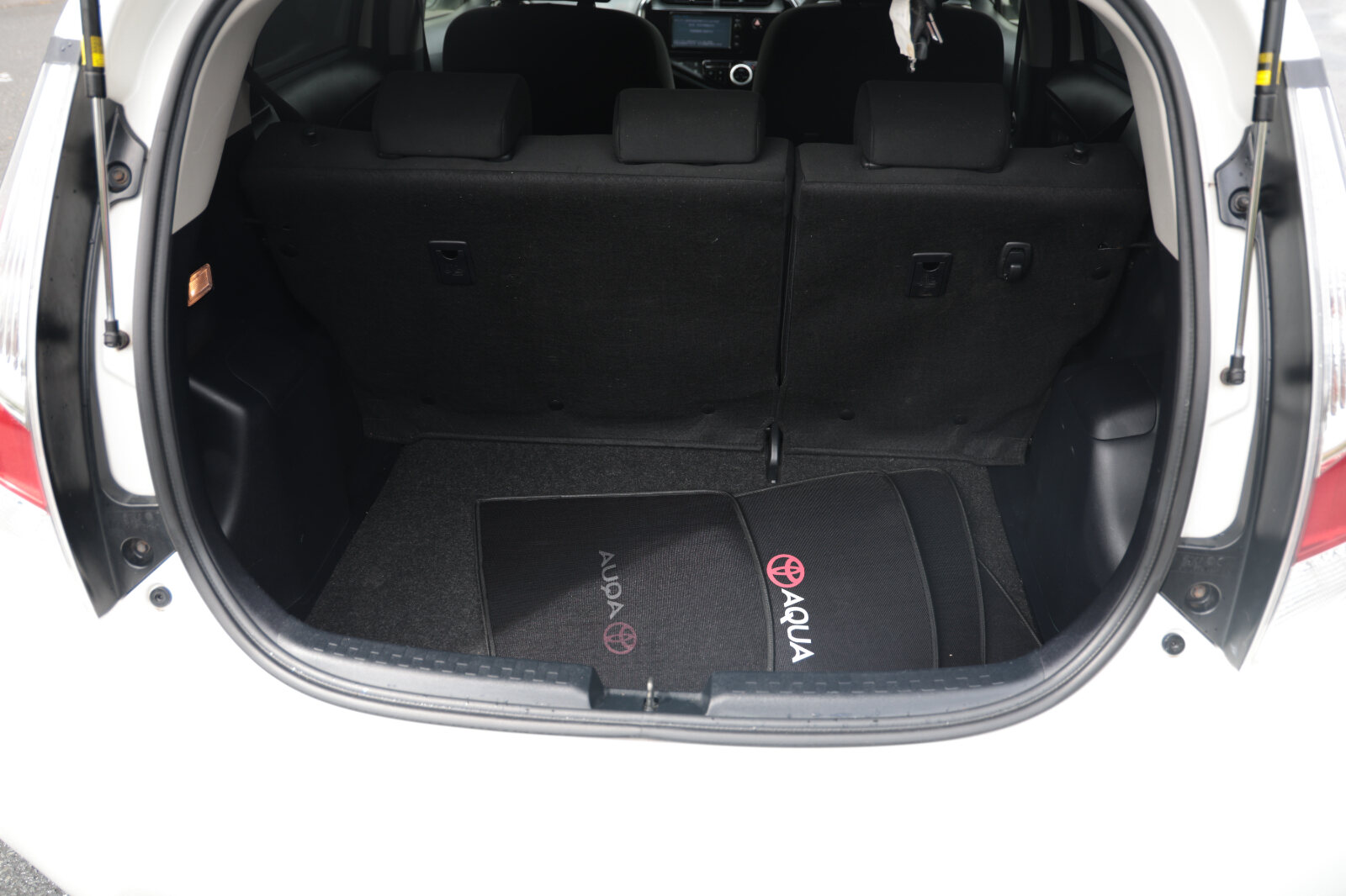 Toyota aqua White (URBAN) - Image 19