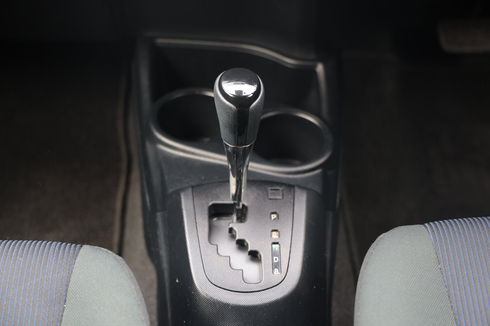 Toyota aqua White (URBAN) - Image 24