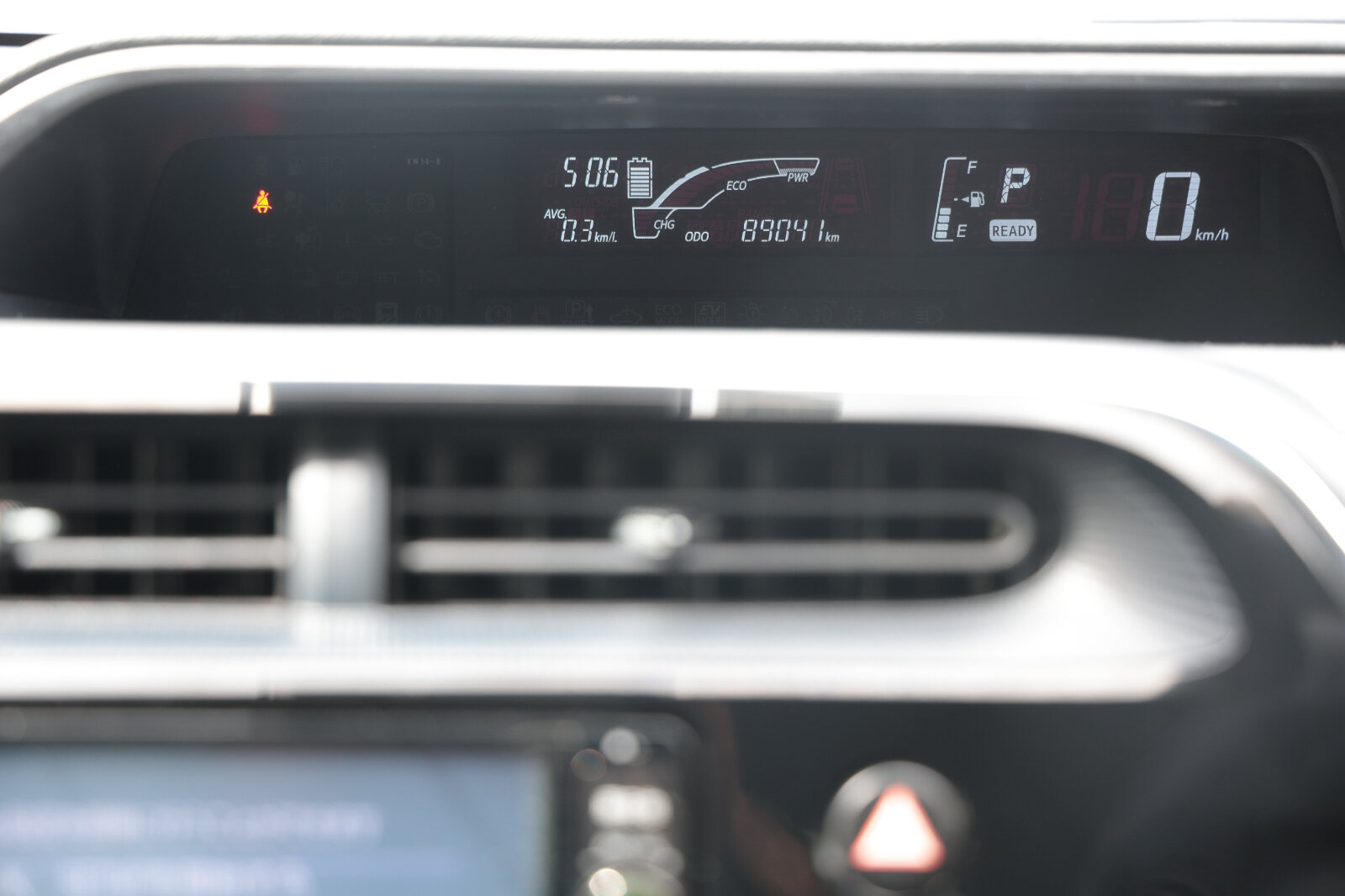 Toyota aqua White (URBAN) - Image 31