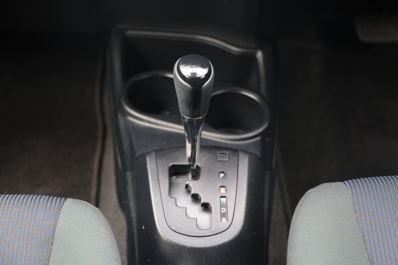 Toyota aqua White (URBAN) - Image 25