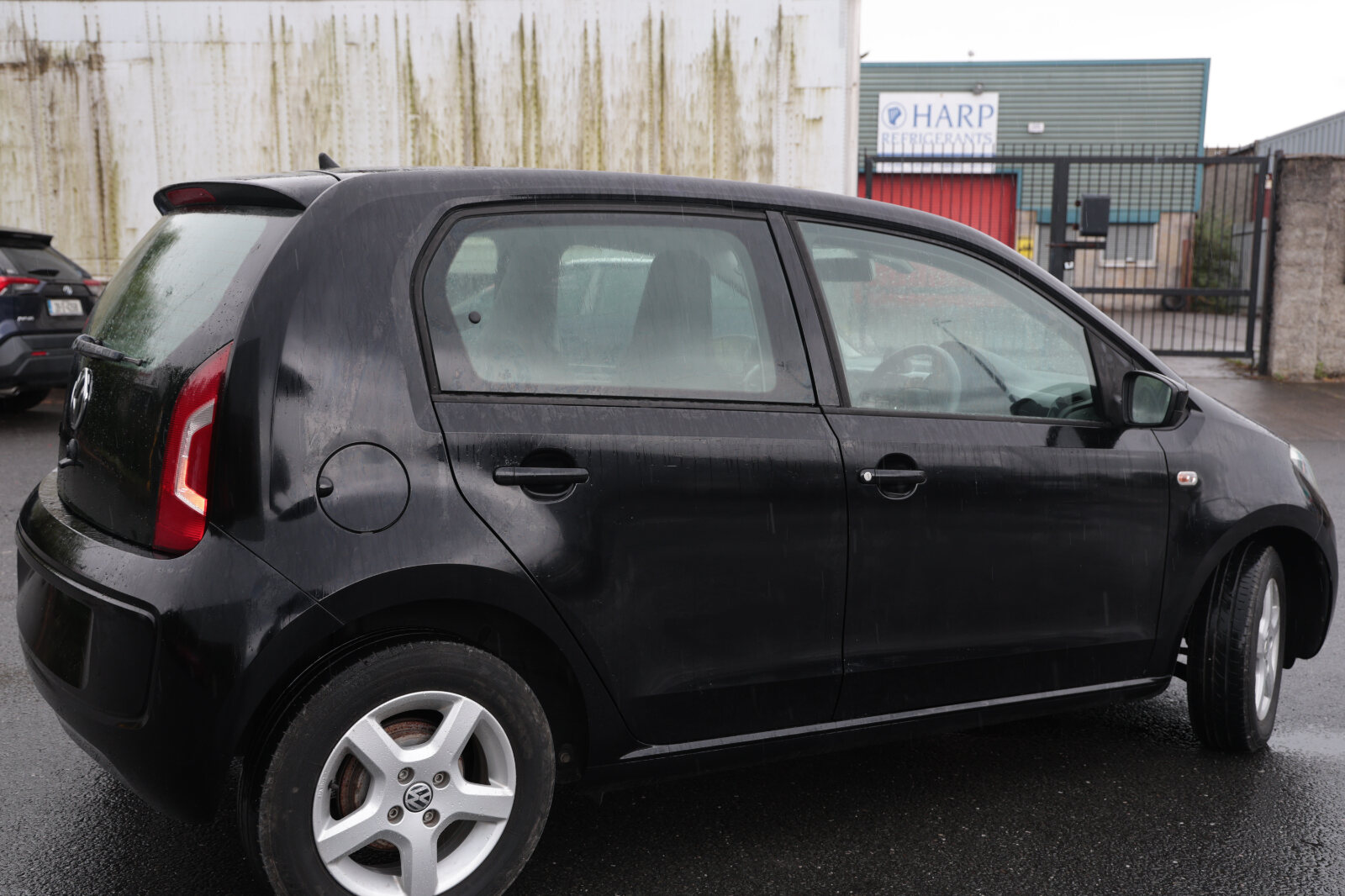 Volkswagen UP Black 2013 - Image 21