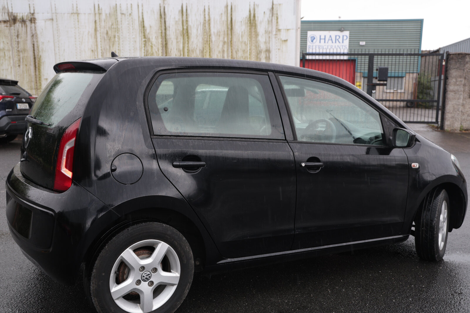 Volkswagen UP Black 2013 - Image 22