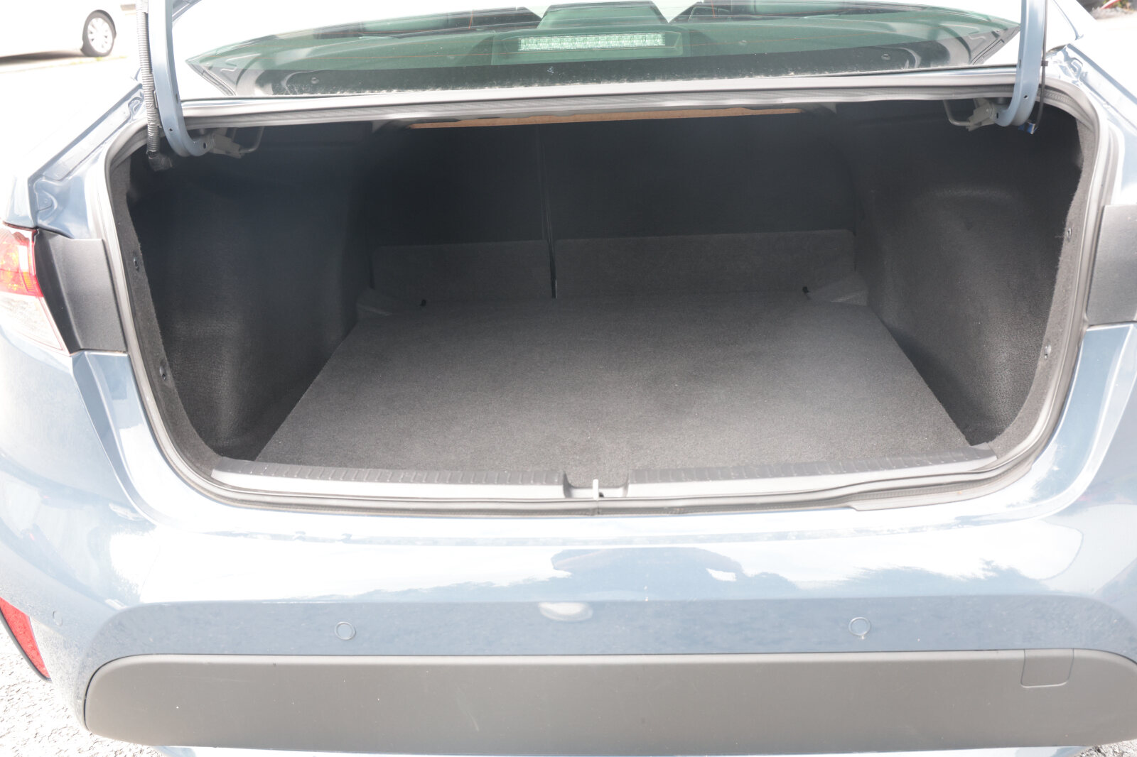 Toyota Corolla Grey - Image 19