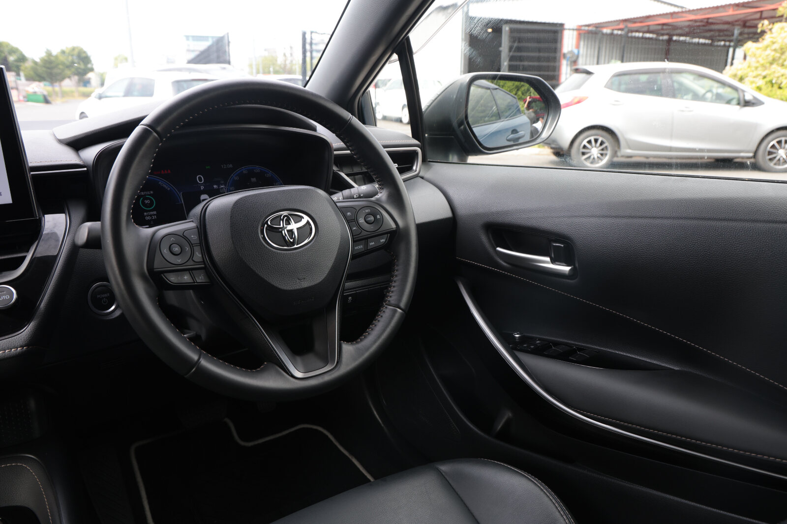 Toyota Corolla Grey - Image 28