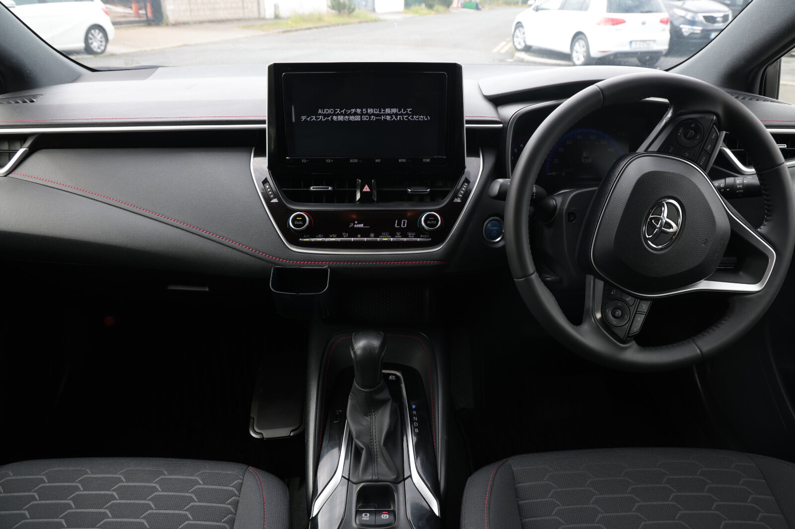 Toyota Corolla White - Image 17