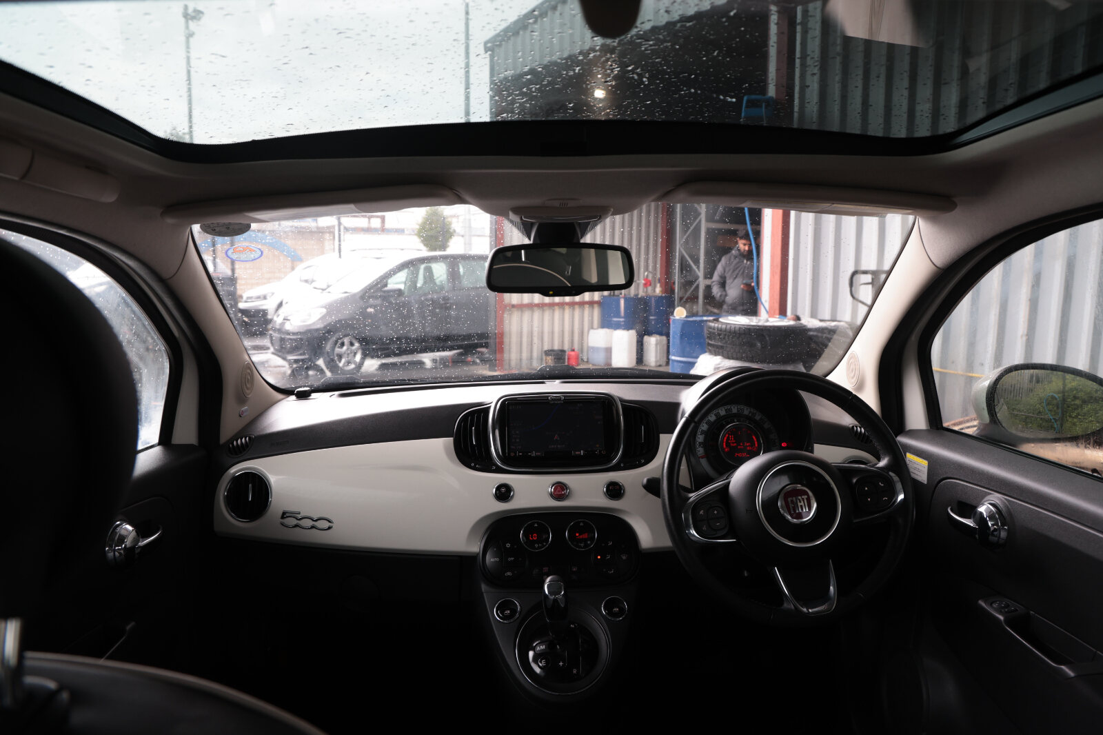 Fiat 500 White - Image 23