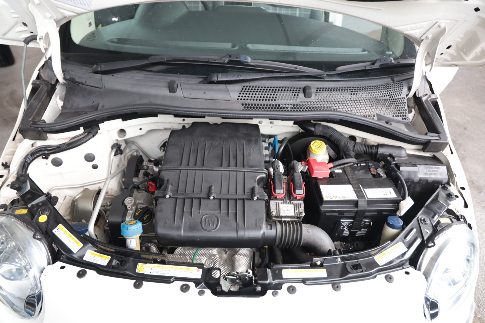 Fiat 500 White - Image 36