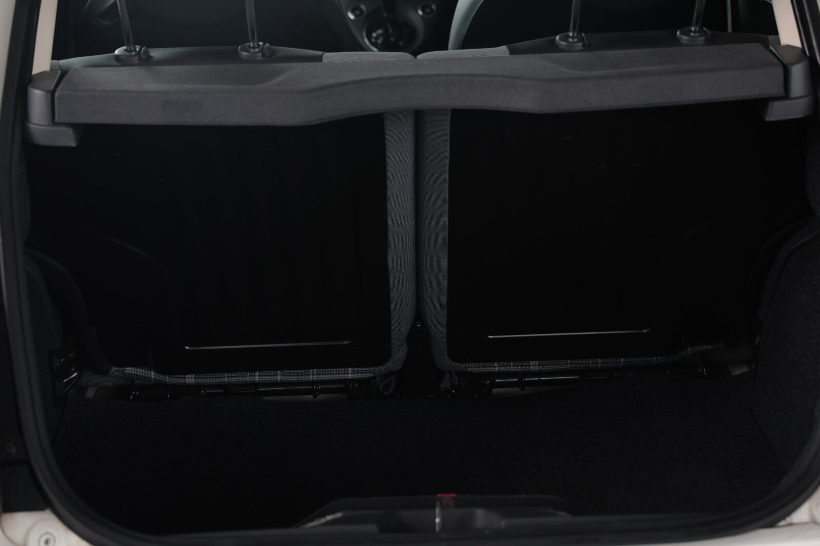 Fiat 500 White - Image 17