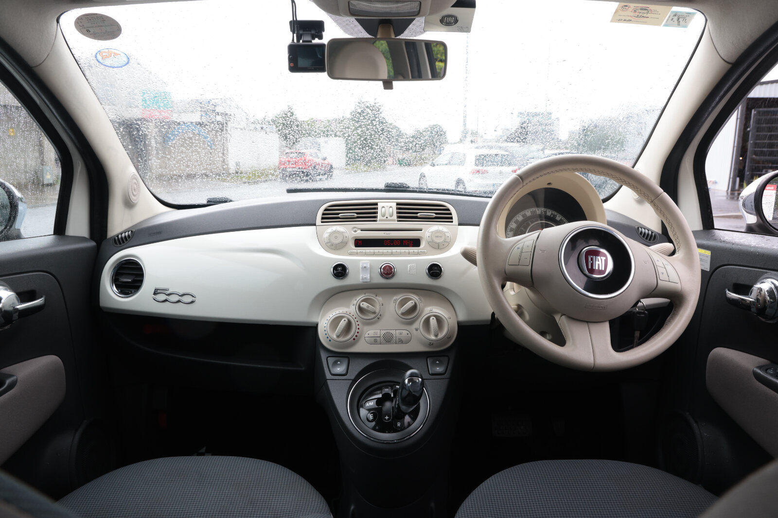 Fiat 500 White - Image 38