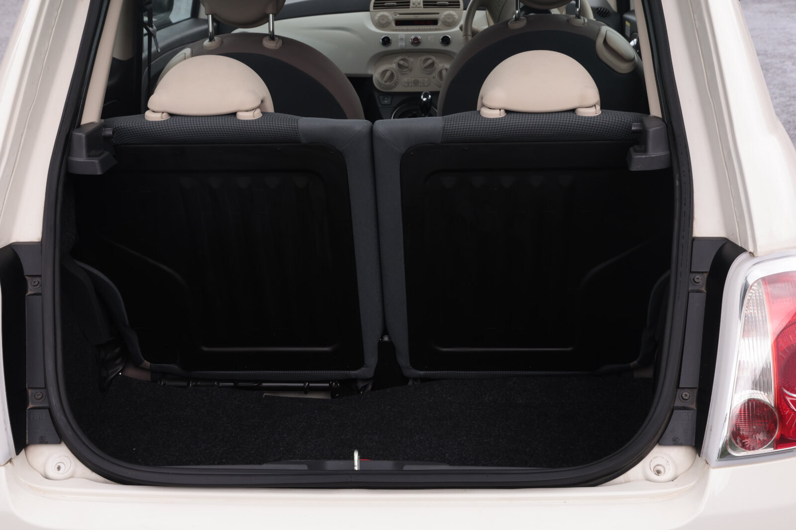 Fiat 500 White - Image 19