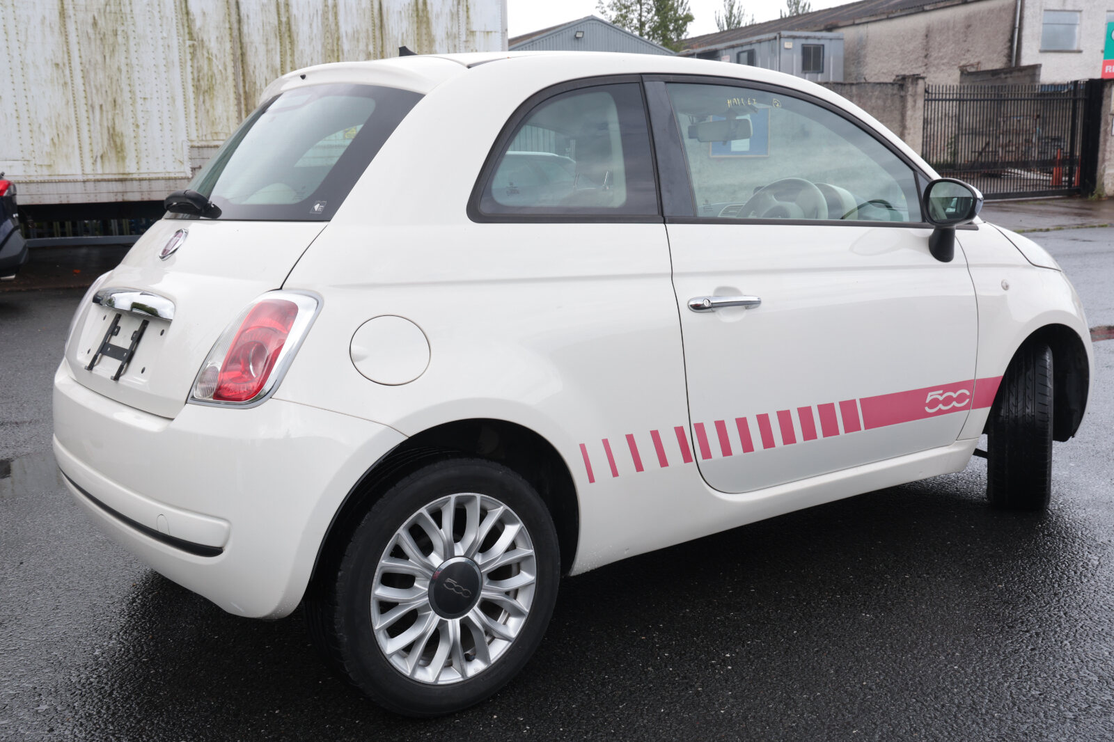 Fiat 500 White - Image 23