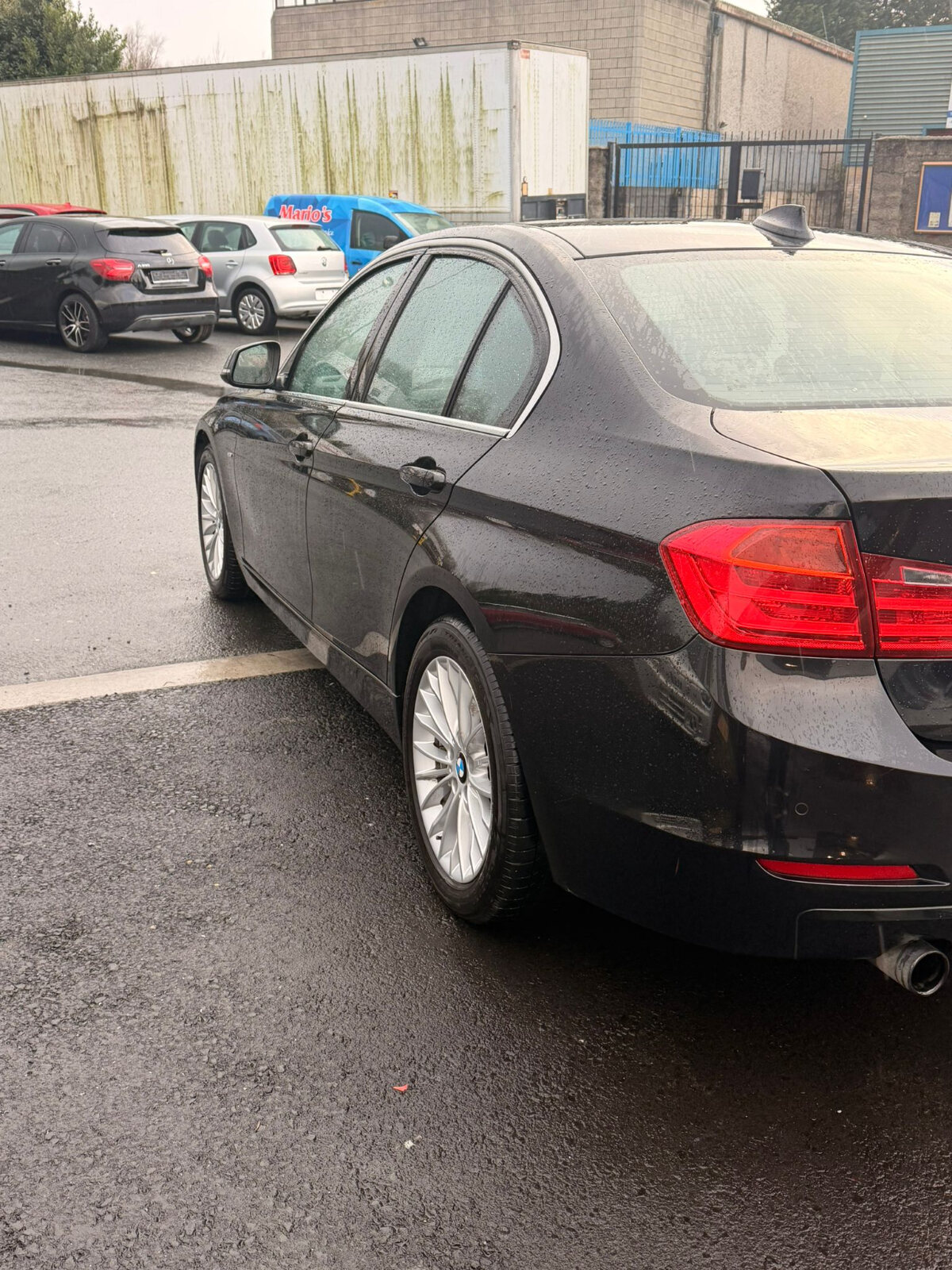 BMW 320I 2012 BLACK - Image 7