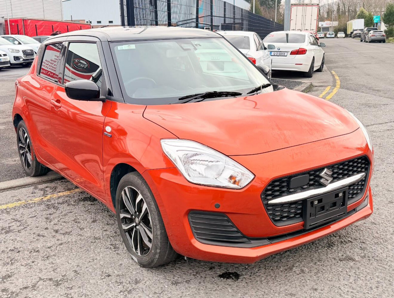 SUZUKI SWIFT Hybrid 2020 - Image 2