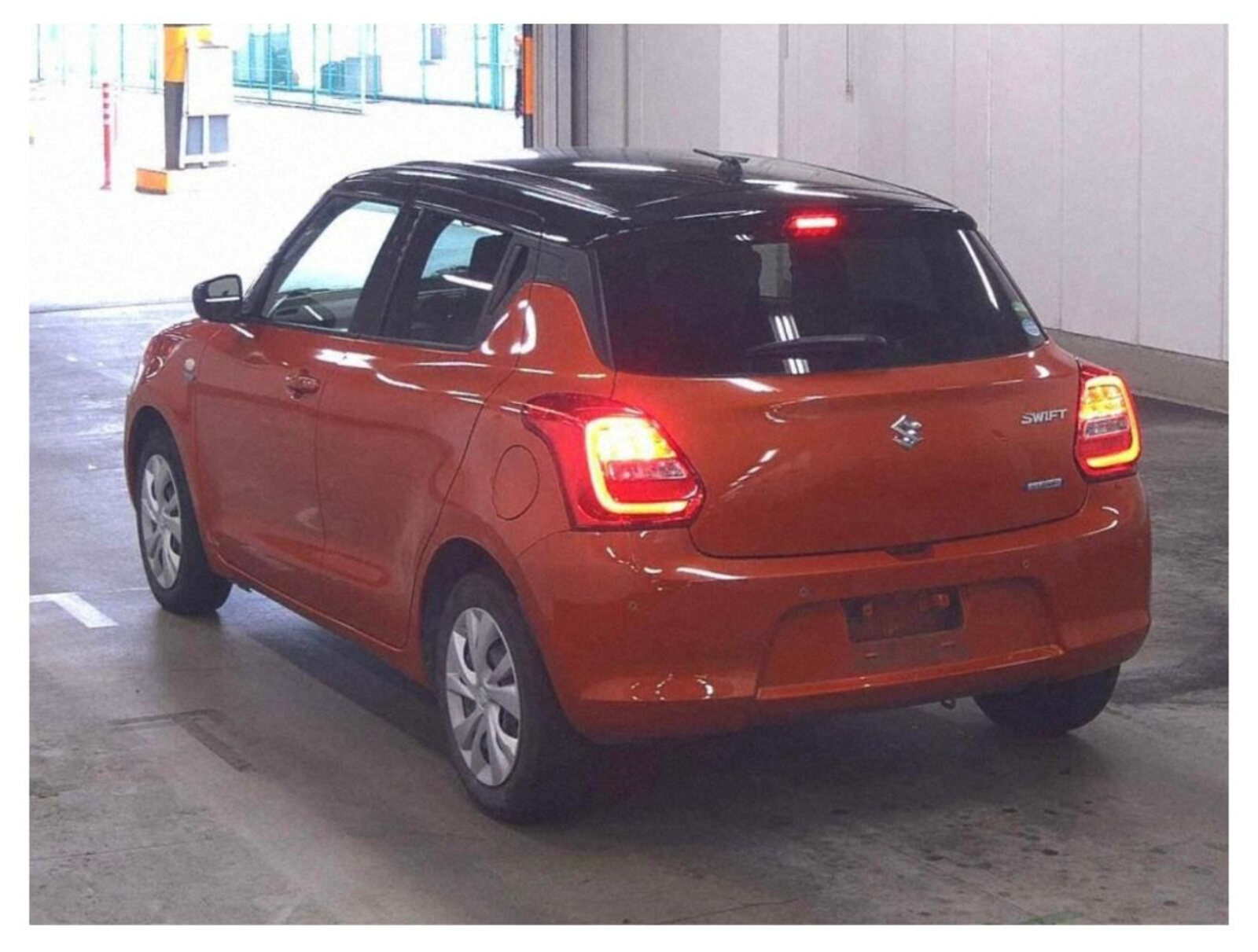 SUZUKI SWIFT Hybrid 2020 - Image 12