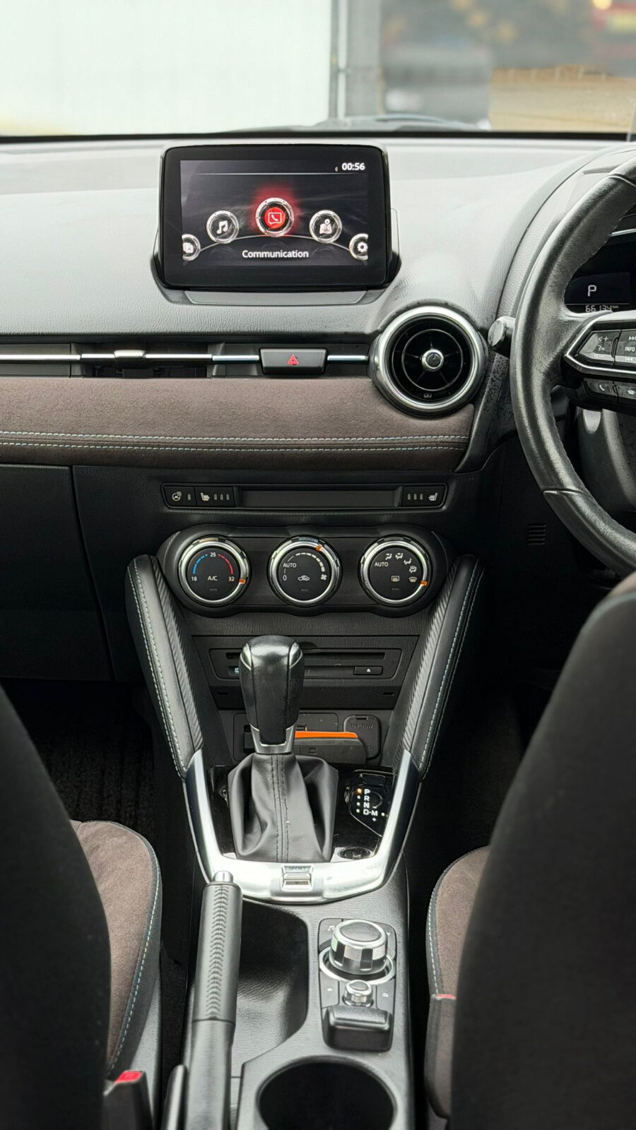 MAZDA DMEIO 2019 BLUE - Image 10