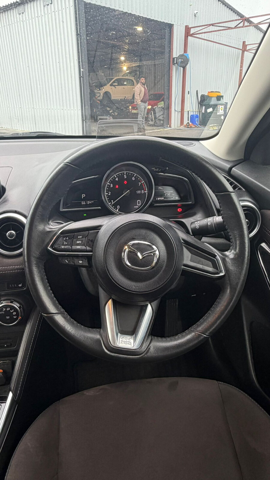 MAZDA DMEIO 2019 BLUE - Image 14