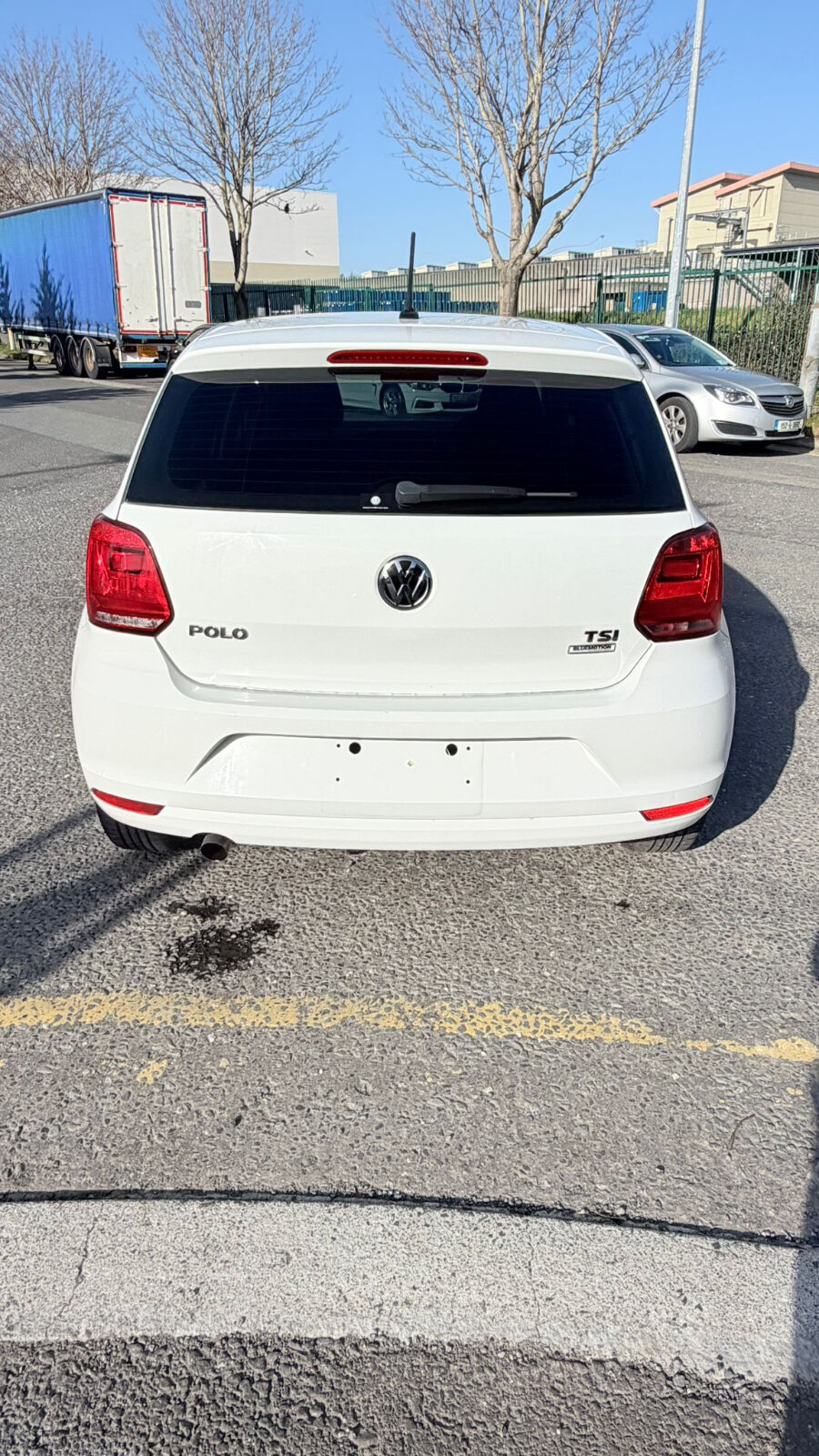 VW POLO 2015 - Image 17