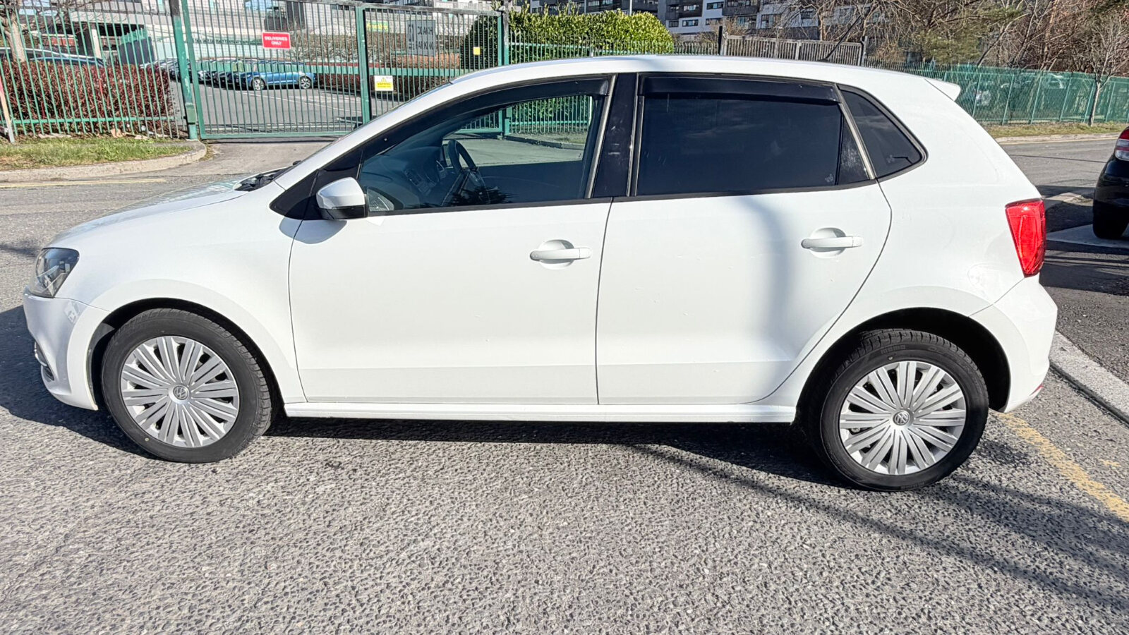 VW POLO 2015 - Image 6