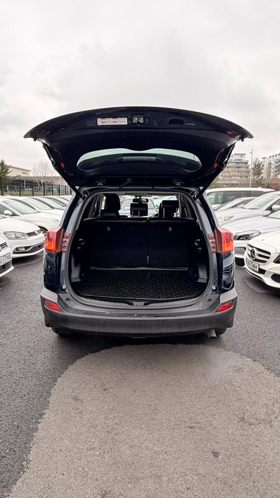 Toyota RAV4 2015 - Image 8