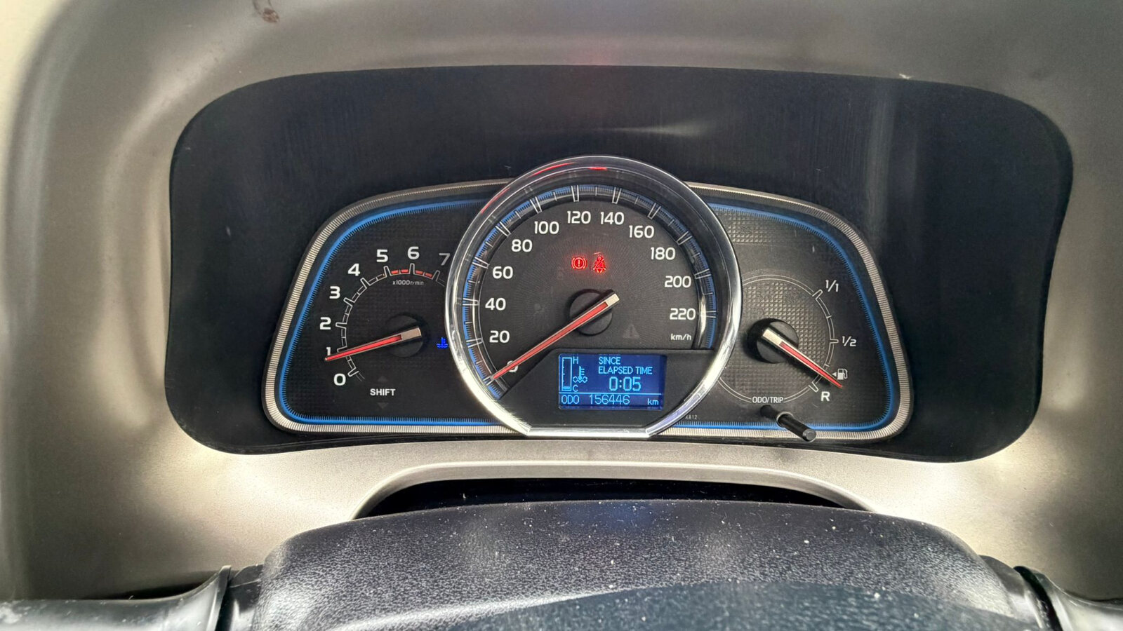 Toyota RAV4 2015 - Image 17