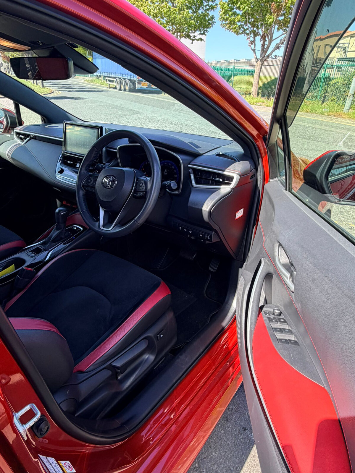 2018 Toyota Corolla Sport - Image 18