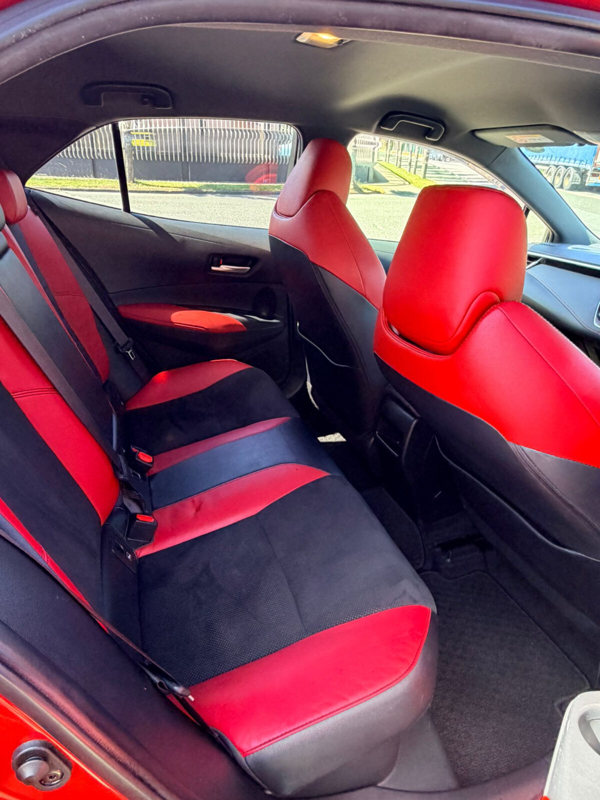 2018 Toyota Corolla Sport - Image 19