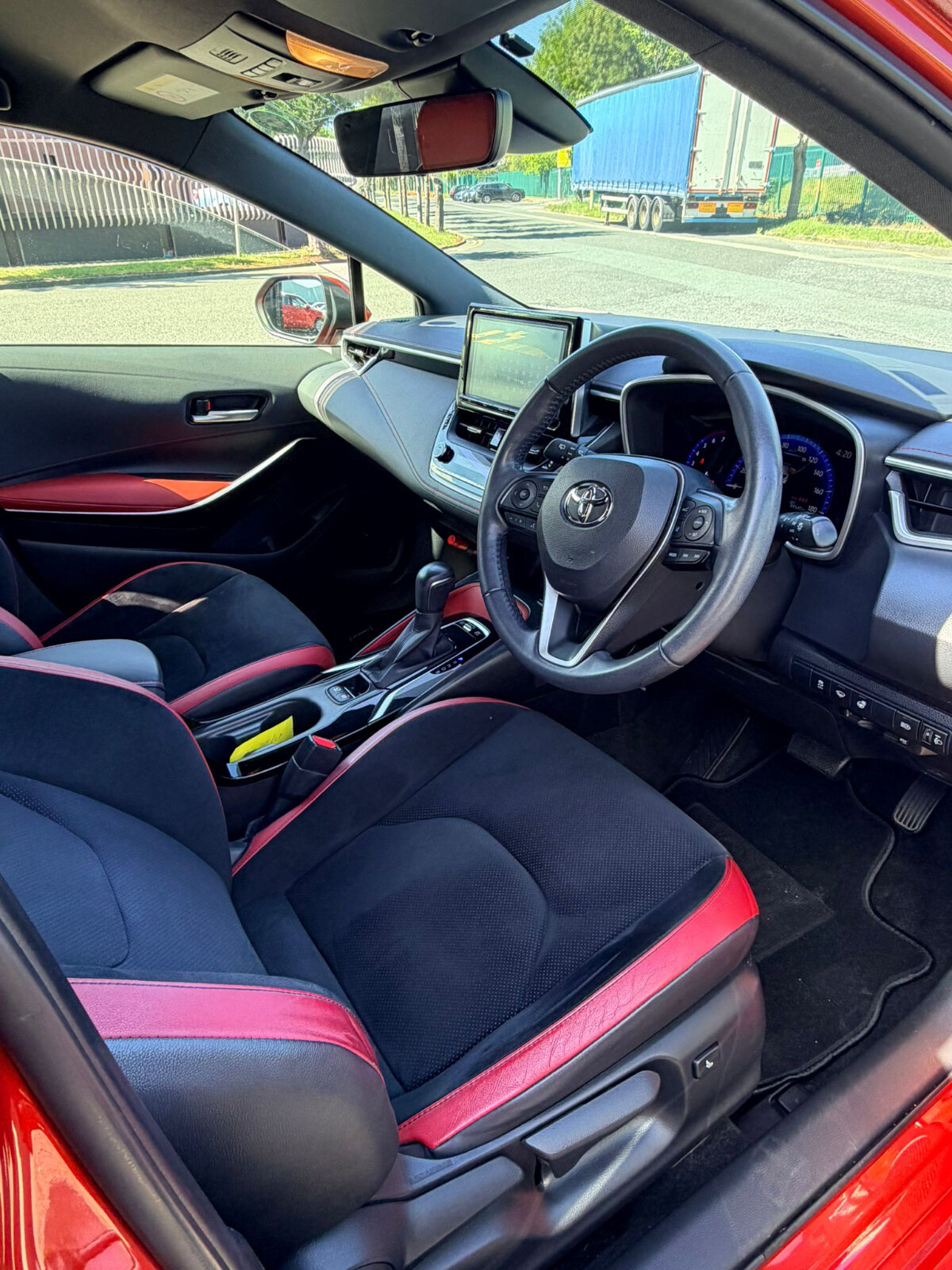 2018 Toyota Corolla Sport - Image 20