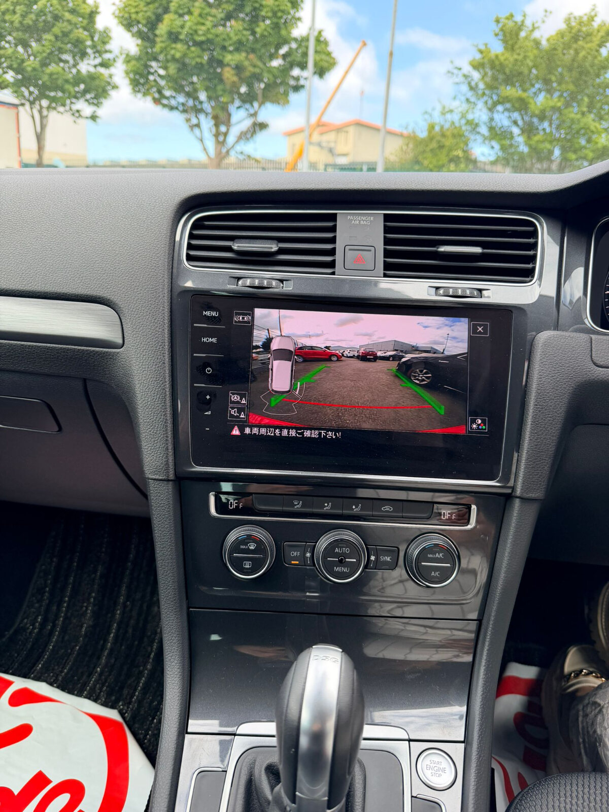 2019 Red Volkswagen Golf - Image 9