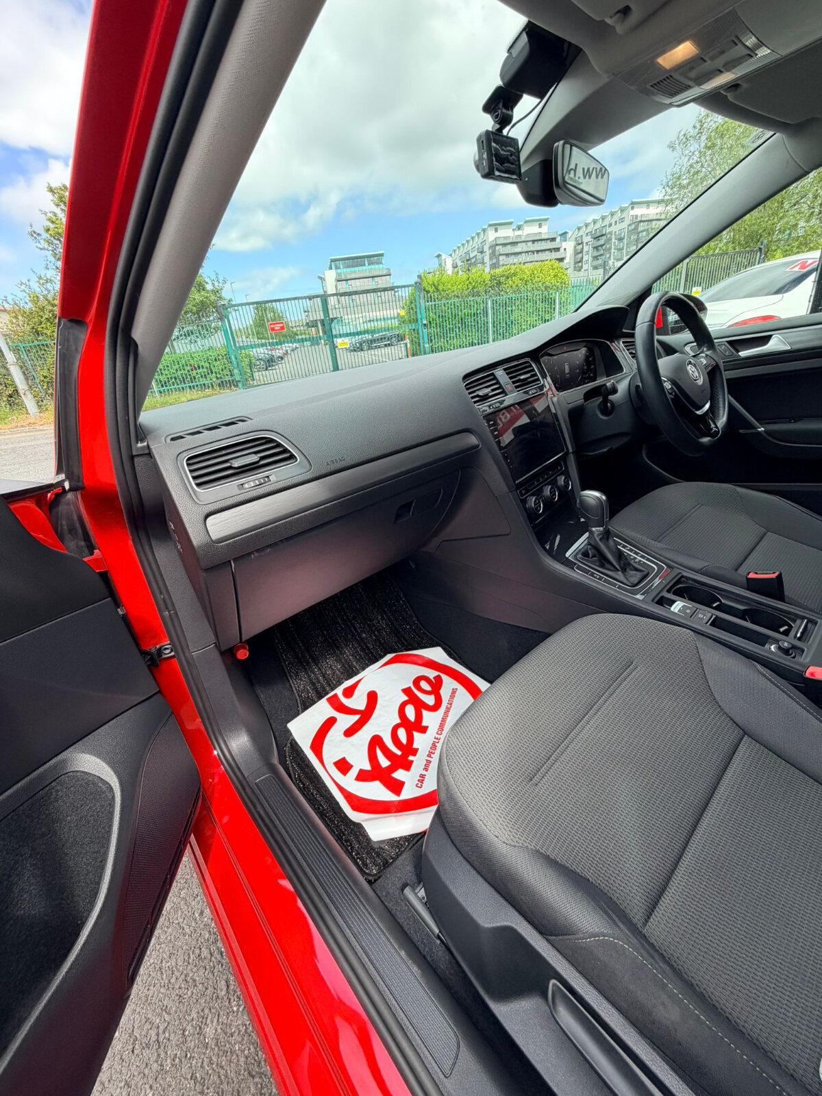 2019 Red Volkswagen Golf - Image 8