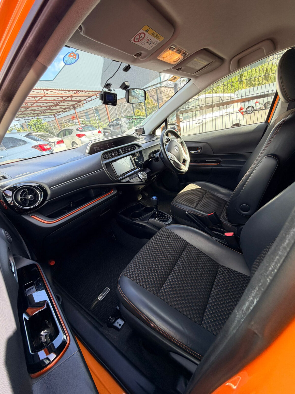 2015 Toyota aqua Orange (URBAN) - Image 8