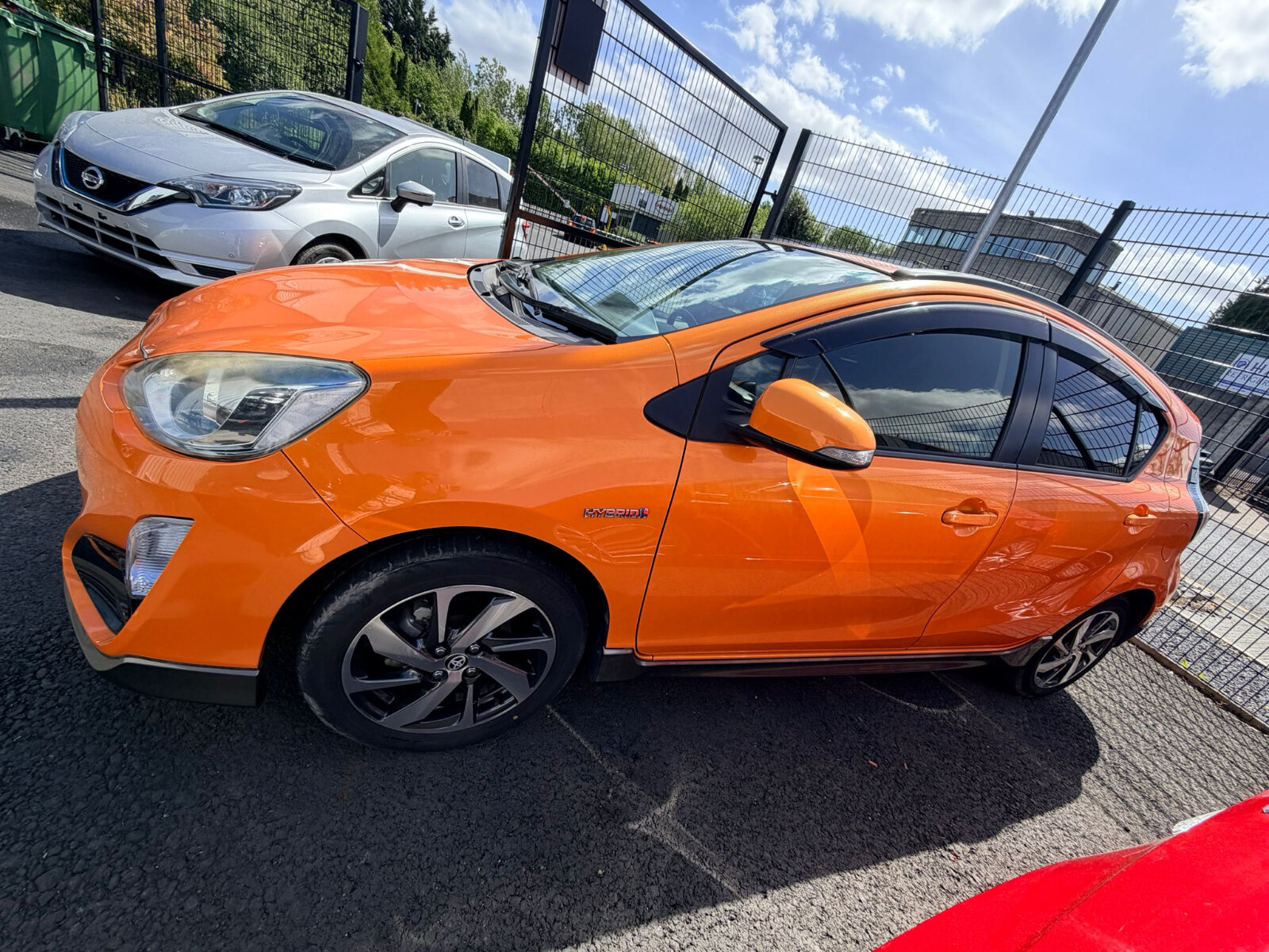 2015 Toyota aqua Orange (URBAN) - Image 4