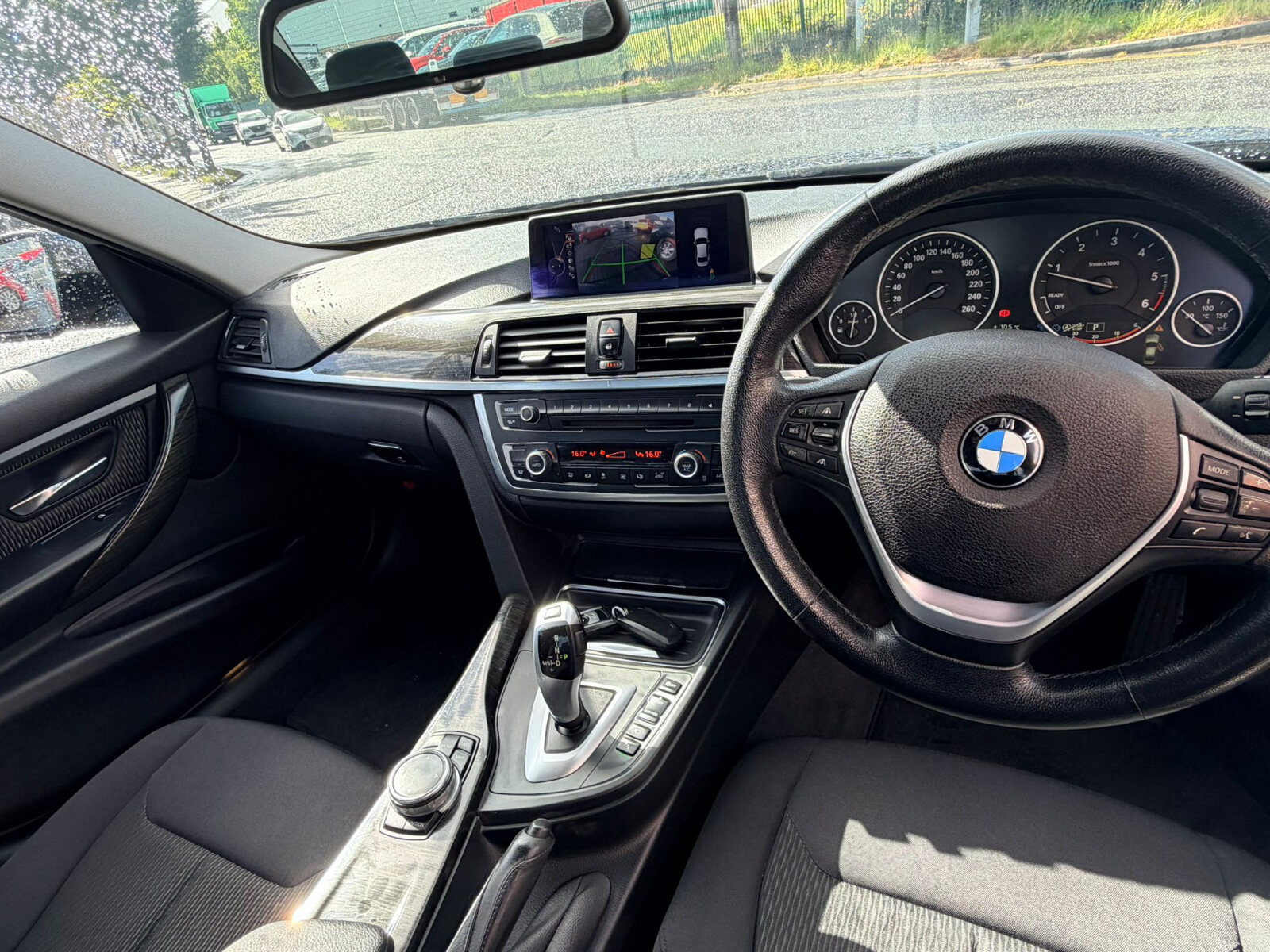 2014 BMW 320D - Image 10