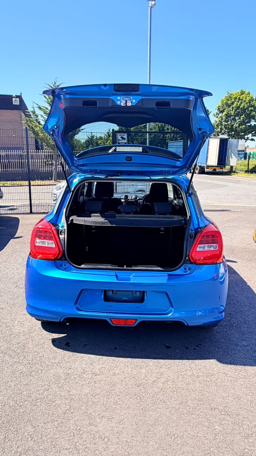 Suzuki Swift Blue - Image 8