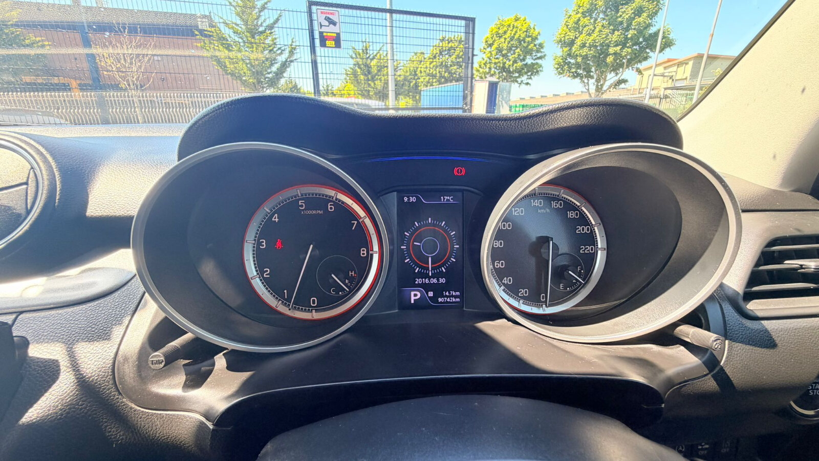 Suzuki Swift Blue - Image 14