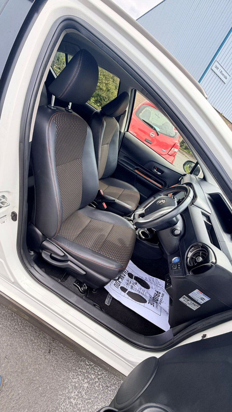 Toyota Aqua White (URBAN) - Image 10