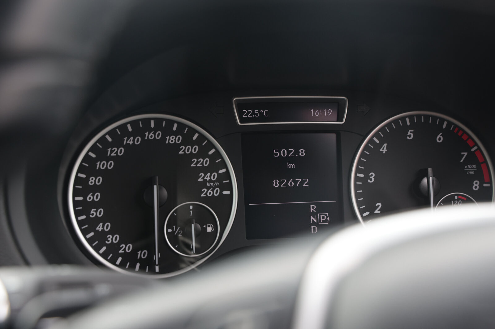 Mercedes-Benz B-Class 2014 - Image 32